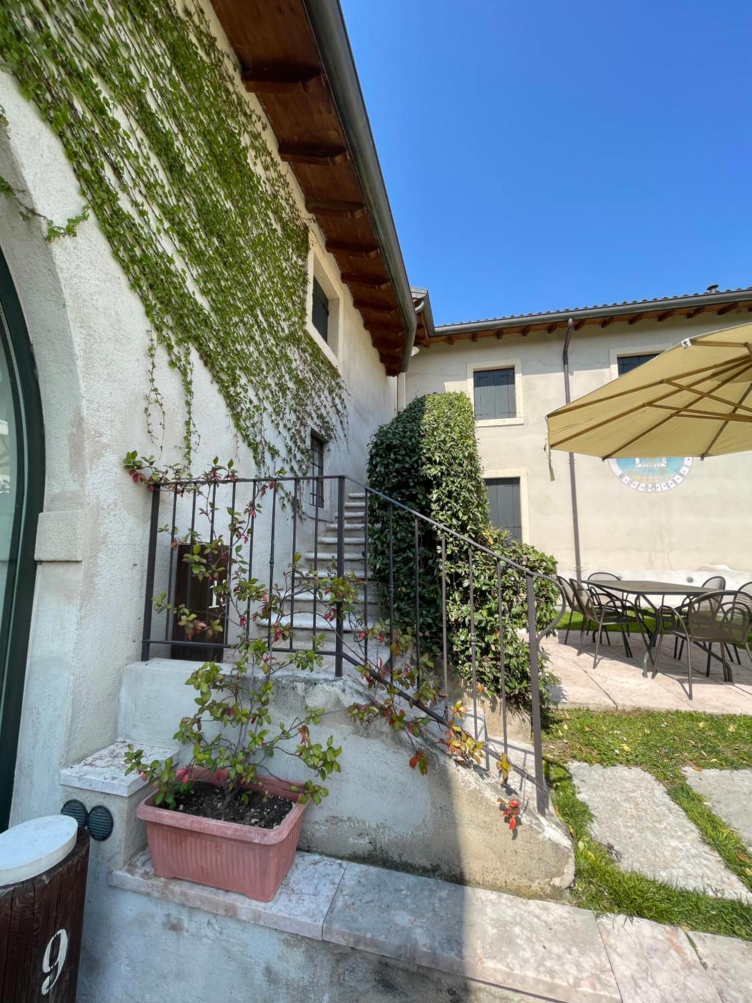 Relais Corte Paradiso Πεσκιέρα ντελ Γκάρντα Εξωτερικό φωτογραφία